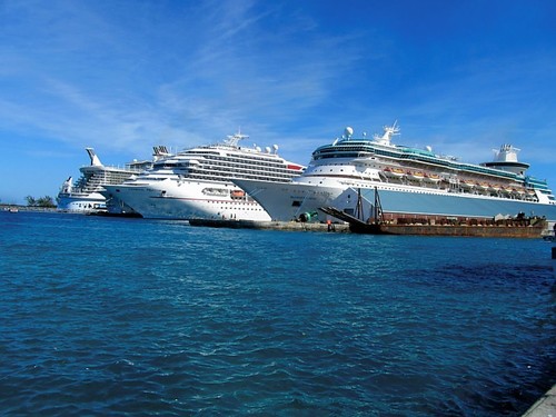 Keith Cooke - Cruise Ship Travel Examiner on https://t.co/Pyv81f93FT (Travel); HS Sports guru - Voice of the Nation Ford Falcons Varsity Baseball program.
