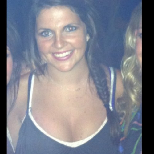 KristiKelly00's profile picture. Just a small town girl..with BIG dreams :)