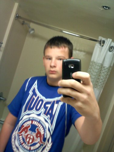 if u dont know me u should follow me and get to know cuz im a pretty cool guy and i like doing jiu-jitsu @FFC