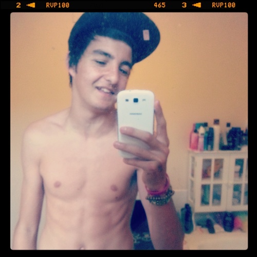I'm 17 years old family means everything to me do anything for them so come near them and I'll break you . P.U.F.C