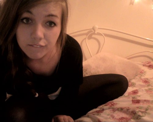 xhaleycruz's profile picture. Hi I'm Haley and I always follow back! :)