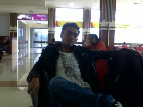 Disiplin,tegas dan selalu percaya diri dalam menjalani kehidupan sehari-hari !!!
ckckckckckckc