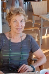 coviewgrammy's profile picture. 