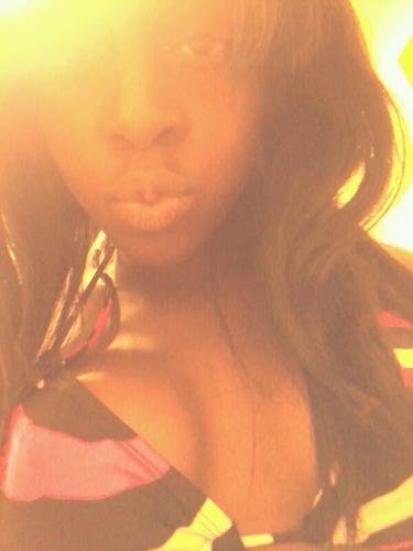 _ Y o u n g i n , W i l d && 'dd F r e e.