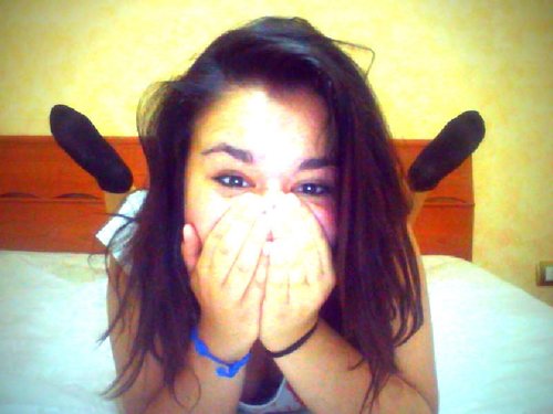 Ylenia | i'm 16 | Italy | Skins | Music | Writer ☮ || Blogger ♥ || @HannahMosk tweetted me 5.O7.12