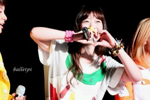 f(x) sulli bot. not real. follow→@,byebye→block Everyone will be happy♡ look profile~~( ˘ ³˘)♥•*¨*•.¸¸