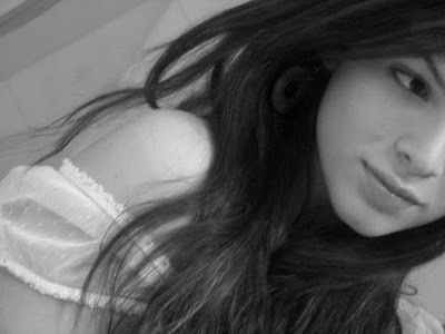 louiseleticia2's profile picture. I’m not weird, I’m just a limited edition. 🦄✨