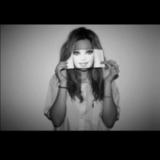 CompteFollow_2's profile picture. 