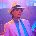 Aqui nesse Twitter você encontra trechos de músicas do nosso Rei do Pop Michael Jackson! Feito com muito carinho para ele @MichaelJackson
