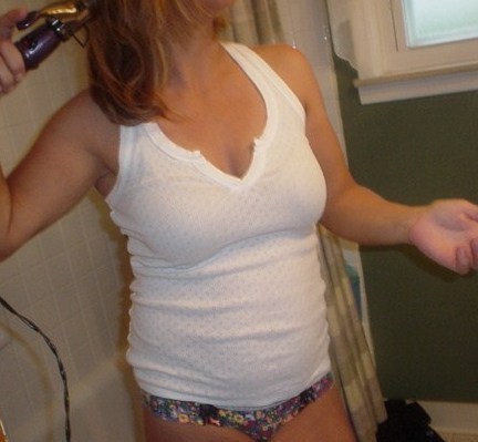 Bimomof2's profile picture. Bi mom, #nypho, looking for new and fun things.  Not shy, the dirtier the better.  18+ only plz.  #NSFW