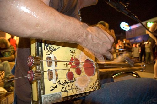 BurningKerosene's profile picture. Indie rocker, broadcast radio enthusiast, physical exerciser and national park fanatic who doesn't hate fun.