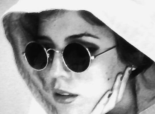 mi Annie Hall, mi Gioconda, mi Wendy, las damas primero.