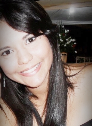 Feliz pq Deus me ama! cantando pra o senhor!