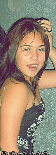 “Quem sou eu? Sou a alegria de quem me Ama, a tristeza de quem me Odeia e a ocupação de quem me Inveja…”