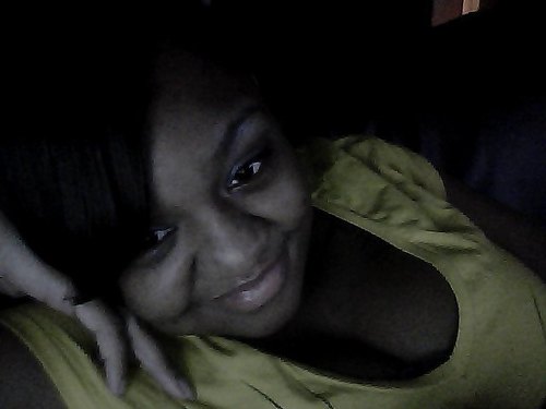 IM @N @RI3S! :) D@T 3XPL@INZ 3RRTH@NG N IM B0UT MY M0N3Y!