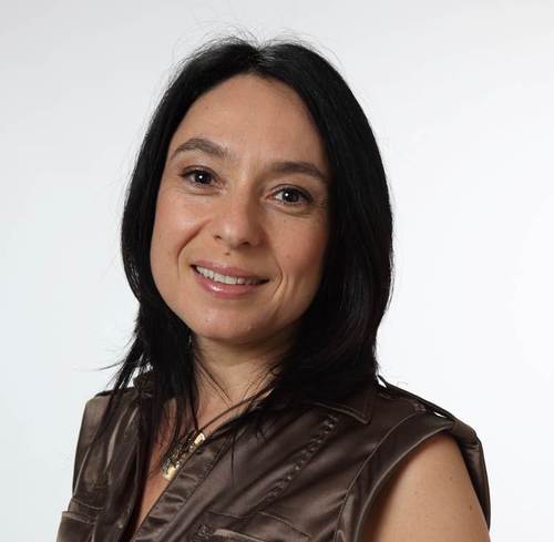 Founder and CEO of EVOLITA.  Evolita is an automatic online market research tool that allows everyone to conduct expert level research.
