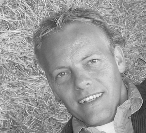 Web & Software developement, Social Media expert, wij helpen bedrijven om meetbaar en dus aantoonbaar meer rendement uit de juiste inzet van het web te halen.