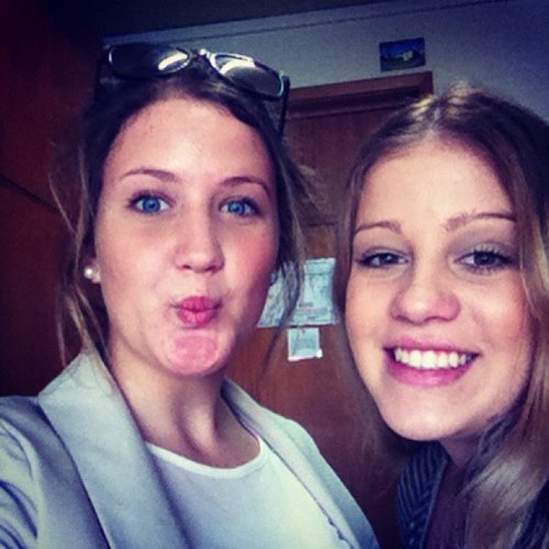 TarynEastwell's profile picture. Arts student- trying to solve lifes greatest mystery... what I wanna be when I grow up!