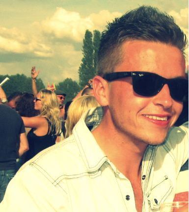 Football, Ajax, Medtronic, Marketing, Sales & Social Media