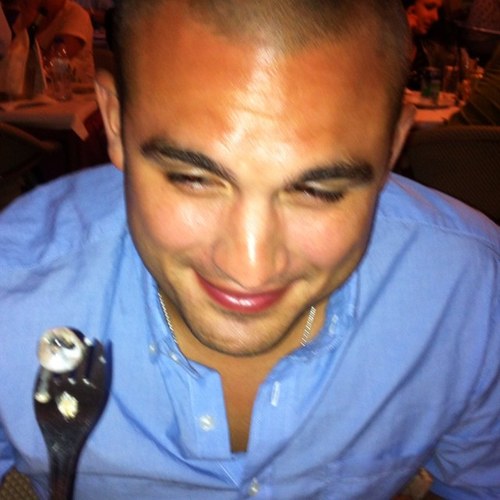 samdesa's profile picture. 