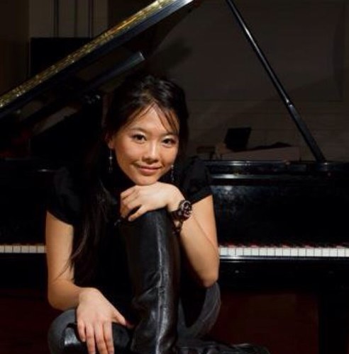 practience's profile picture. Liberty Alumnus. Piano Pedagogue-in-training. Zum Wahrheit, Gnade, Schönheit, nach Ewigkeit.