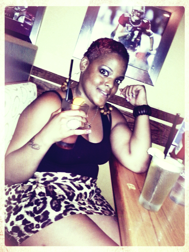 sabotaged_luv's profile picture. 