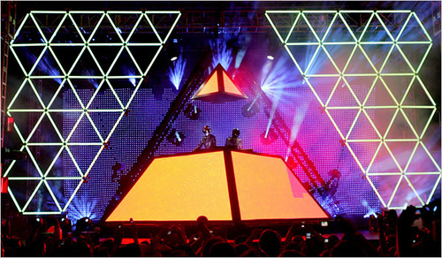 EDM_Life's profile picture. The hottest trends and news in Electronic Dance Music.  Hear it here first.