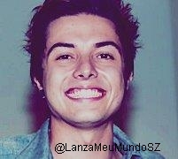 Fã do @pelanzarestart ! Idolo , te amo muito 3  
 -RJ-