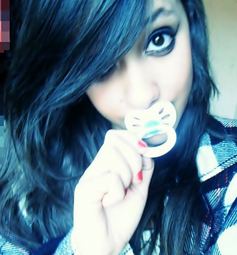 Twitter Oficial @BaaHRizzon :3