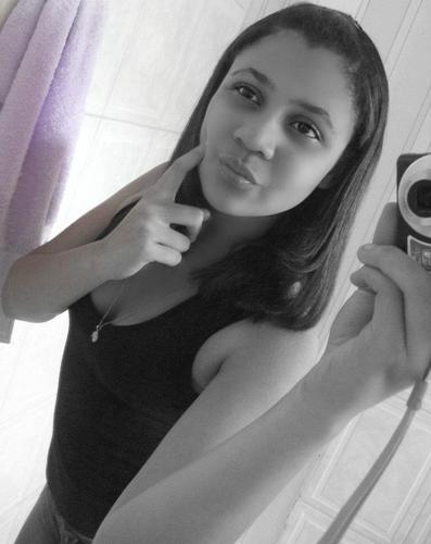 Nome :Ingrid , Signo :Libra && sou de １９９５   !

@_llellezin #MyMarido ç2

Facebook : https://t.co/0w7HsvSJGe