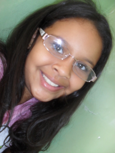 oi meu  nome  e  maria  eduarda  eu  sou  estudante  e  gosto  de  todos pois  deus  fez  eu  asim
beijosssss