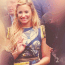 Quem tem ciúmes levanta a faca pro alto \o/. Melhores tweets nos favoritos ♥ Since: 09/07/2012.