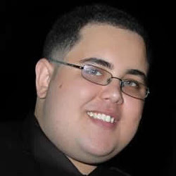 internet marketer since 2007 and part time student :P