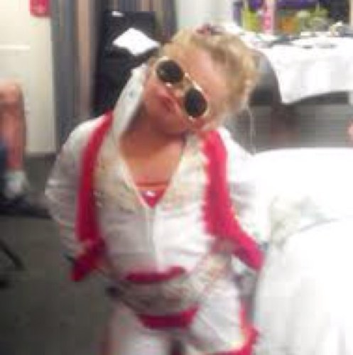 _shamelessplug_'s profile picture. How could anyone not even have a bio?