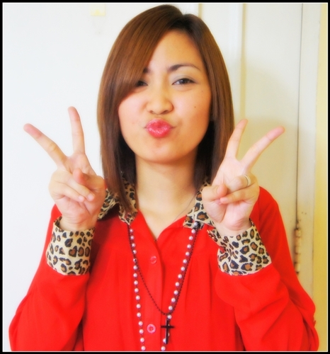 Loves--GOD.Music.LIFE. I live,love and sing for Him. HE is my only audience.
