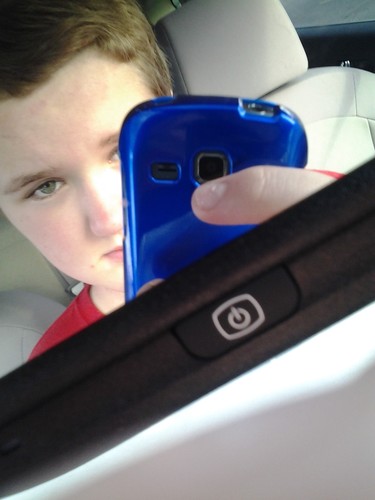 Im very nice ill follow you back if you follow me i love to meet new people i dare you to follow me(: