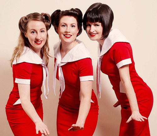 TheHoneyBirds's profile picture. Lovers of close harmony singing, vintage style dresses and red lipstick, Daisy, Jenny and Tessa created 'The Honeybirds' to combine all 3.
