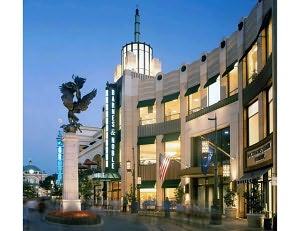 Barnes & Noble at The Grove is the best place to shop for books, Nooks, music, movies, toys, games, gifts and more! WE have the best events in LA!!!