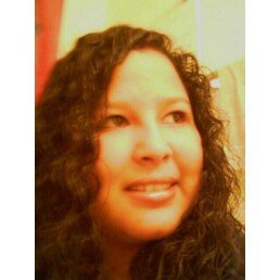 Born aquarius, Strong(not physically), two sweeties Kiza and Amber. Love scary movies, music(any kind), living life and enjoying family.
