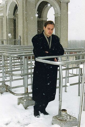 aleksei_manushi's profile picture. 