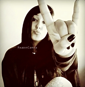 Fã clube dedicado a @_camilapinter. Em: 9 de agosto de 2012.