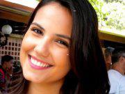 Se toda vez que eu pensasse em você uma estrela apagasse talvez nesse imenso céu nenhuma estrela mais brilhasse Rayana Carvalho ! Since:02/04/12