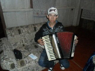 Sou cantor adoro que eu faço