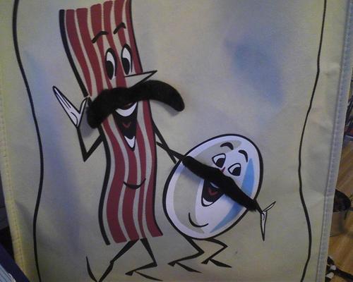 Jsuhay's profile picture. 