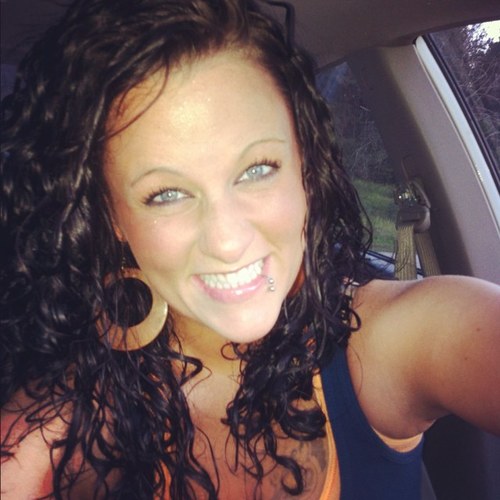 sayscrazyshit's profile picture. boobs are great.