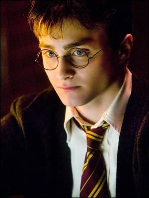 Gryffindor. Nunca vayas al baño solo. Podría aparecer un  troll donde menos te lo esperas. Si no, pregunta a Hermione. Quidditch como estilo de vida.