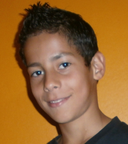 Lute pelos seus sonhos, siga seu olhar, mostre seus sentimentos e quem você é, mas sempre seja você mesmo..'