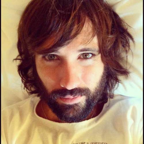 Club de fans de @el_pescao en twitter. Músico de pop español de 32 años y guitarrista de El canto del loco :) Twitter en apoyo a Dani Martín: @DMGalicia