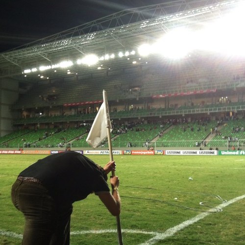 jshoes11's profile picture. Traveler I Innovator I Marketing I Teacher I