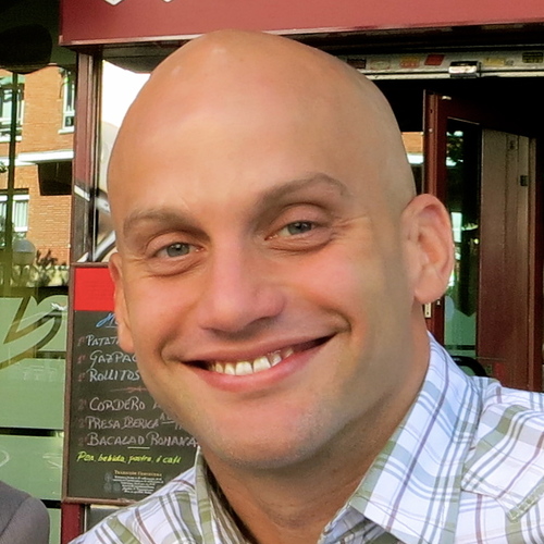 An Atlanta based software engineer passionate about his family, code, and beautiful design.